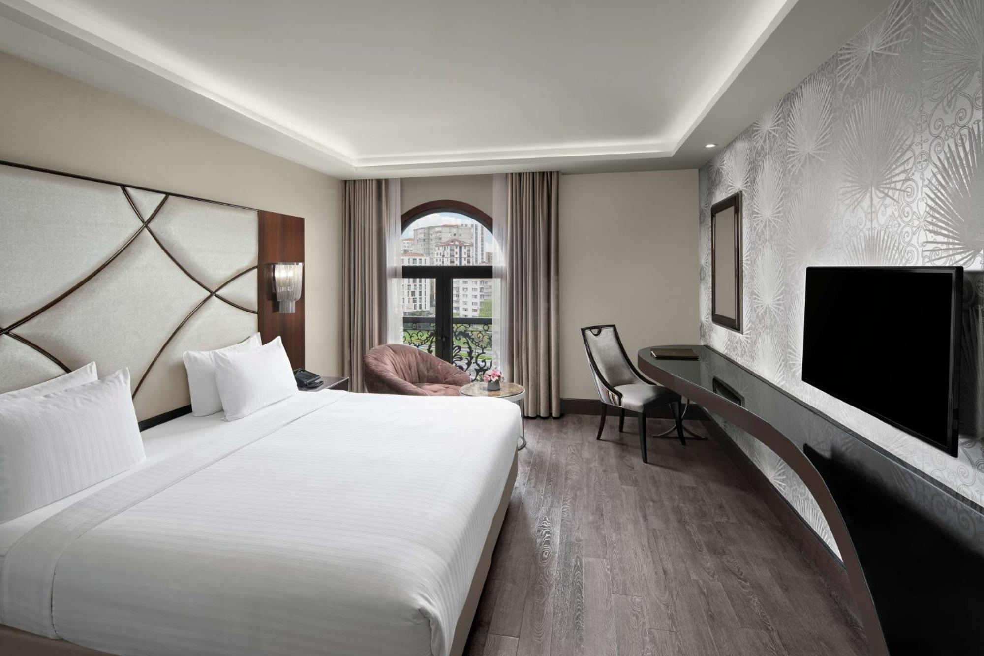 Doubletree By Hilton Gayrettepe Istanboel