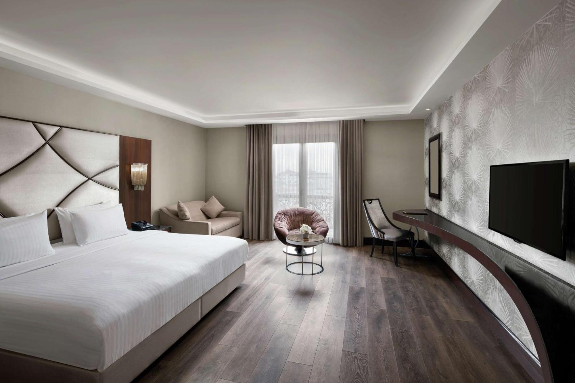 Doubletree By Hilton Gayrettepe Hotel Istanboel